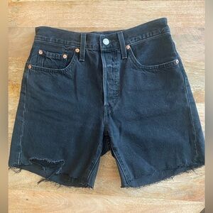 501 Original Mid Thigh Shorts